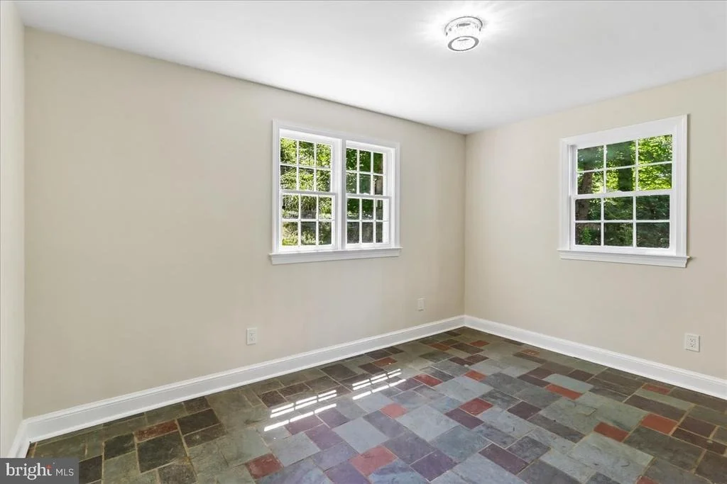 Photo of 12811 LACY DRIVE