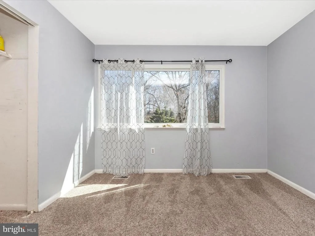 Photo of 6264 AUDUBON DRIVE