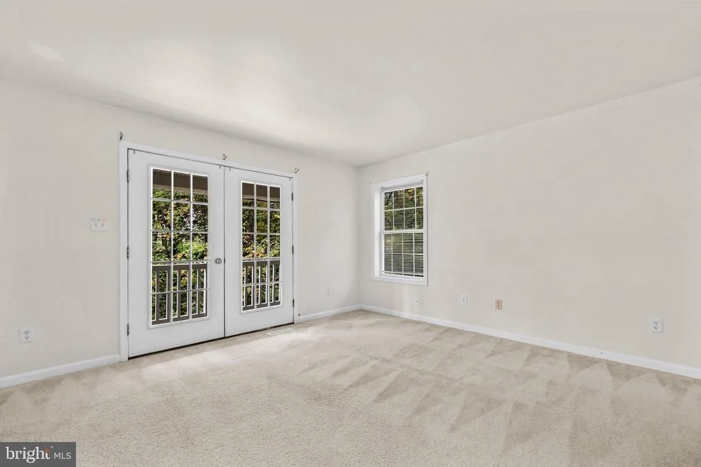 Photo of 8008 WASHINGTON DRIVE