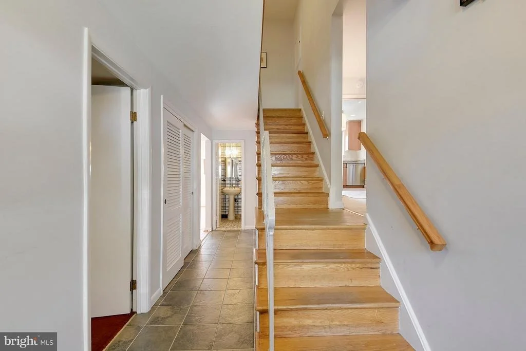 Photo of 9517 FLOWER AVENUE