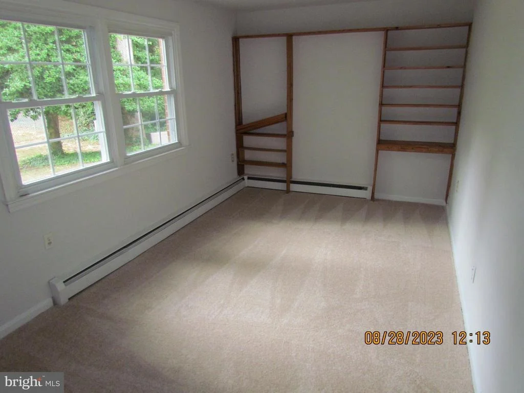 Photo of 126 SHADOW COURT