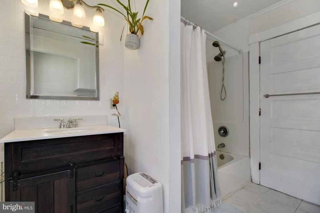 Photo of 228 ARUNDEL ROAD