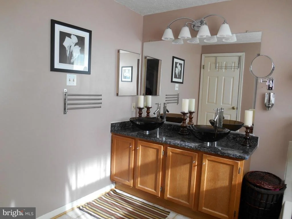 Photo of 18012 SILVER LEAF DRIVE