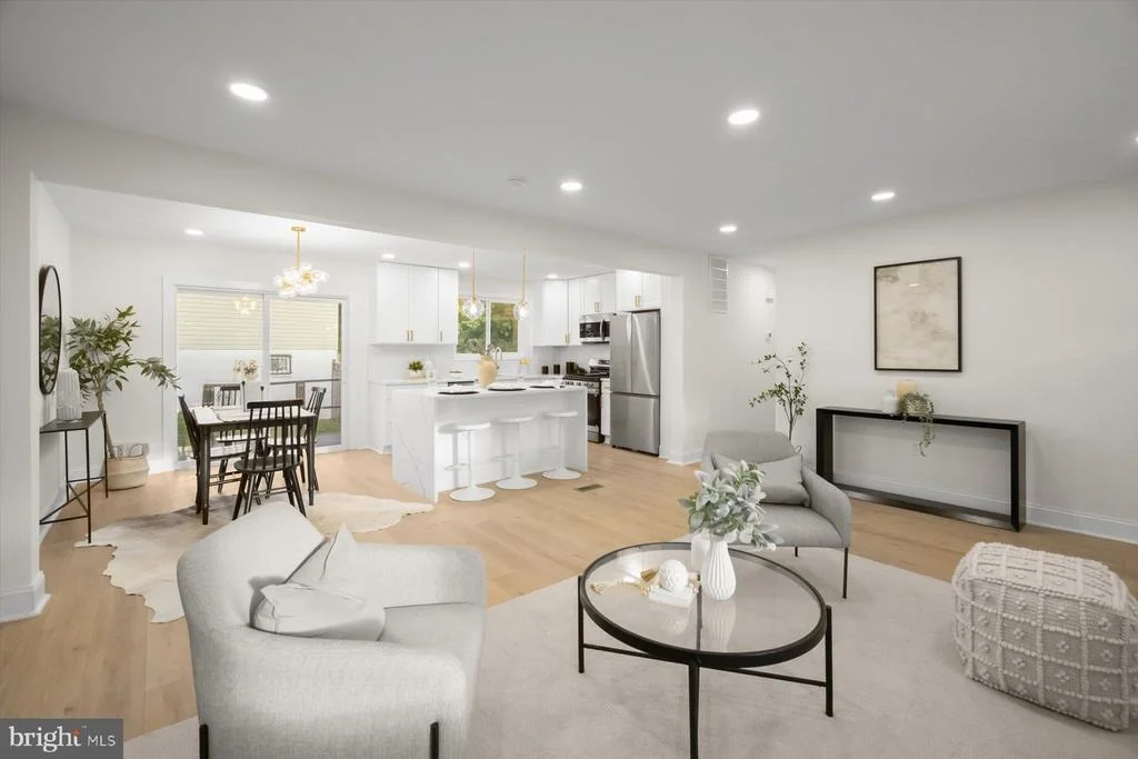 Photo of 5918 SOUTHGATE DRIVE