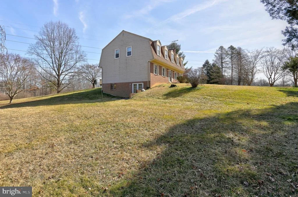 Photo of 18009 EDNOR VIEW TERRACE