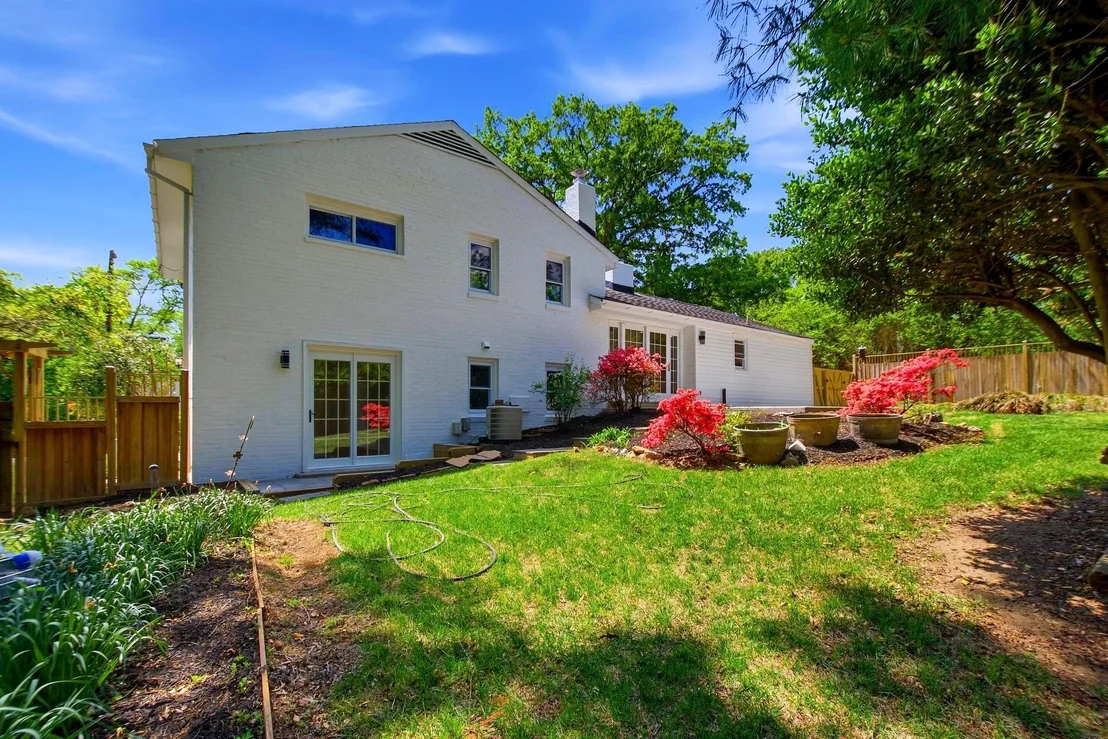 Photo of 7708 JANSEN DRIVE