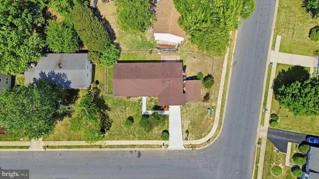 Photo of 10501 BEECHWOOD DRIVE