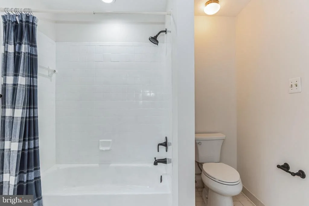Photo of 8000 SENECA VIEW DRIVE
