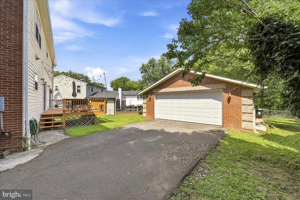 Photo of 4101 ROBERTS ROAD