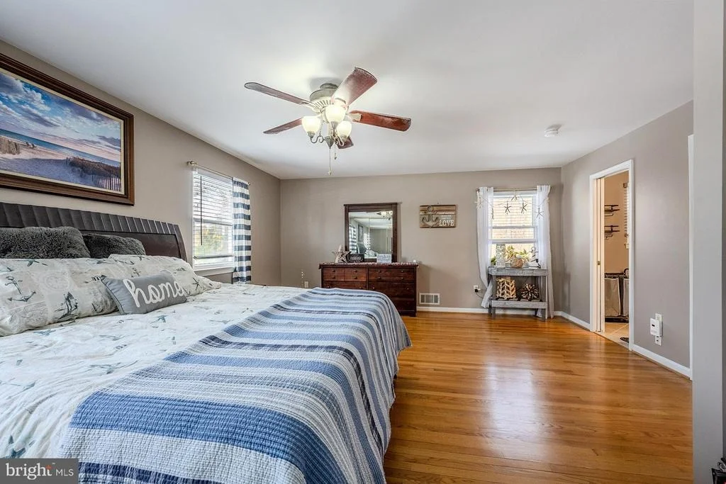Photo of 6112 HARMON PLACE