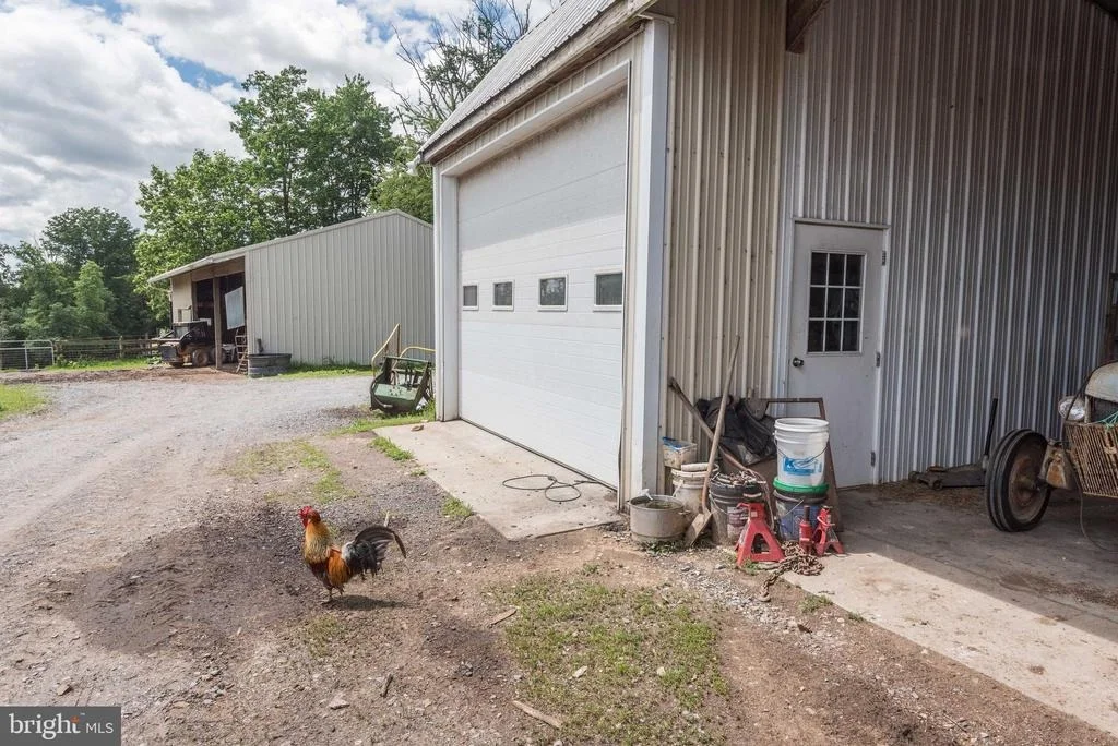 Photo of 16120 BARNESVILLE ROAD