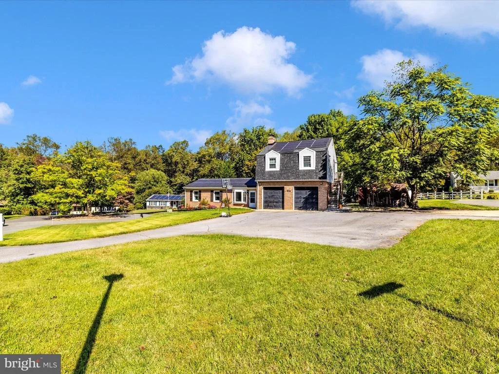 Photo of 10001 BISCAYNE LANE