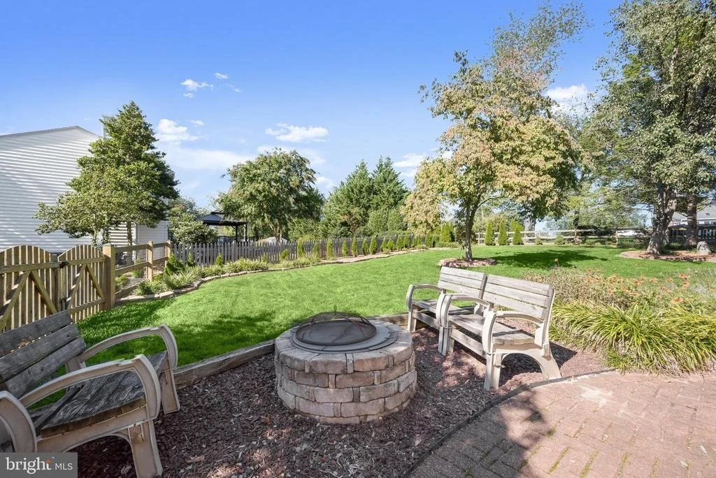 Photo of 1672 THRASHER DRIVE