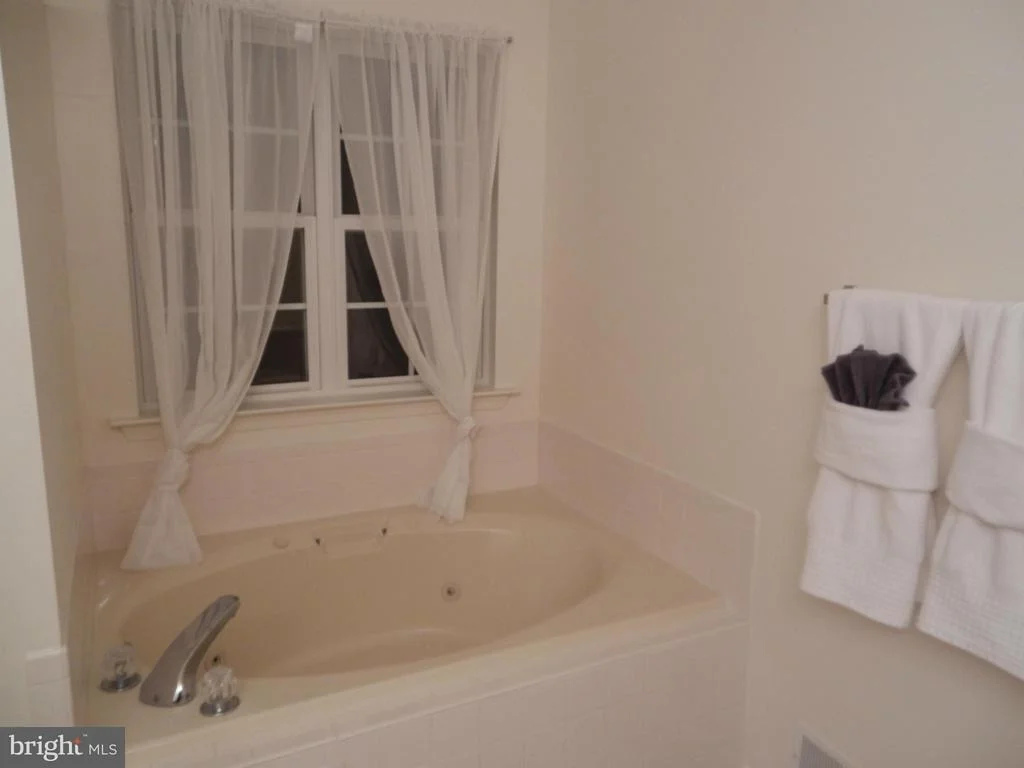 Photo of 7044 HEATHER DRIVE