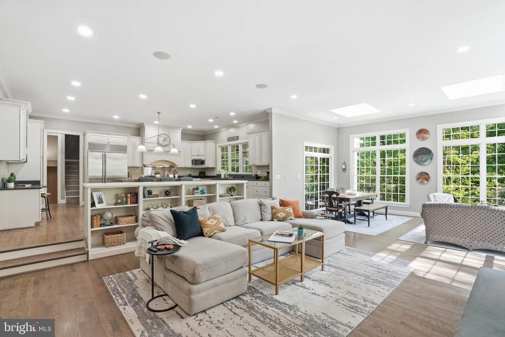 Photo of 1133 SPRINGVALE ROAD
