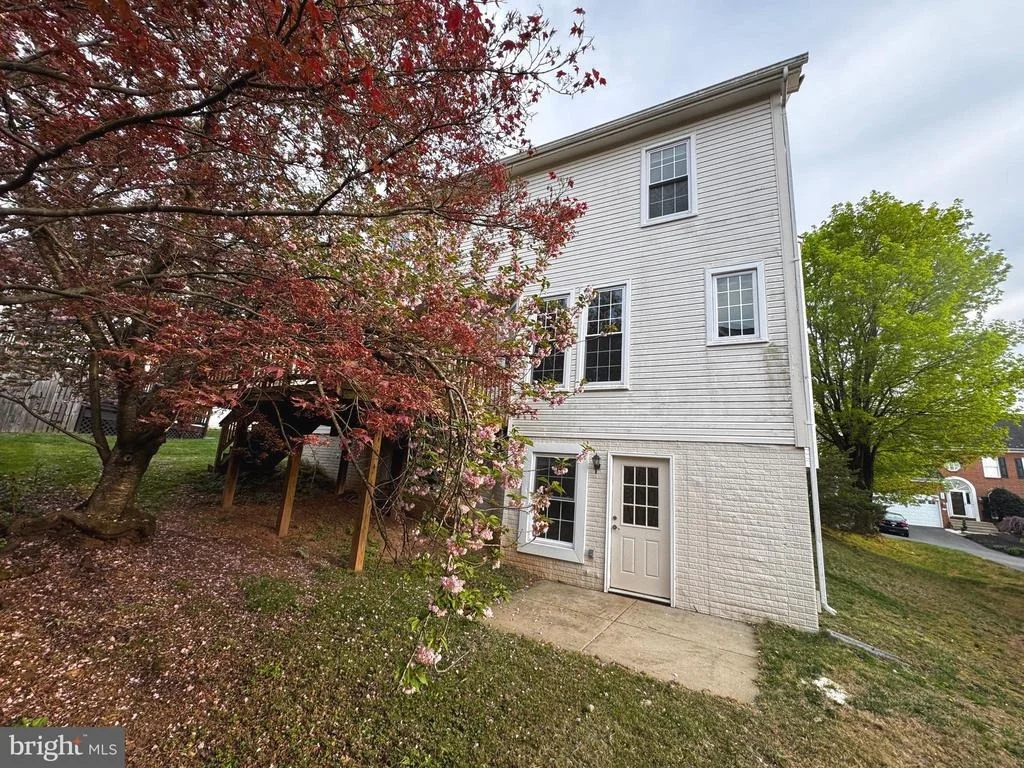 Photo of 125 MISSION DRIVE
