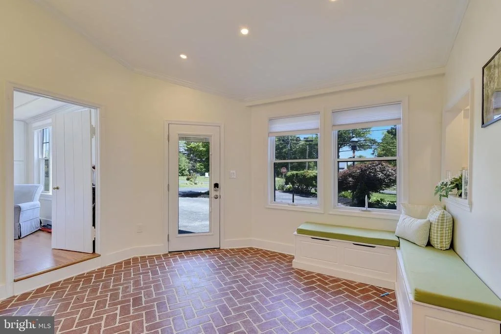 Photo of 716 OLD FALLSTON ROAD
