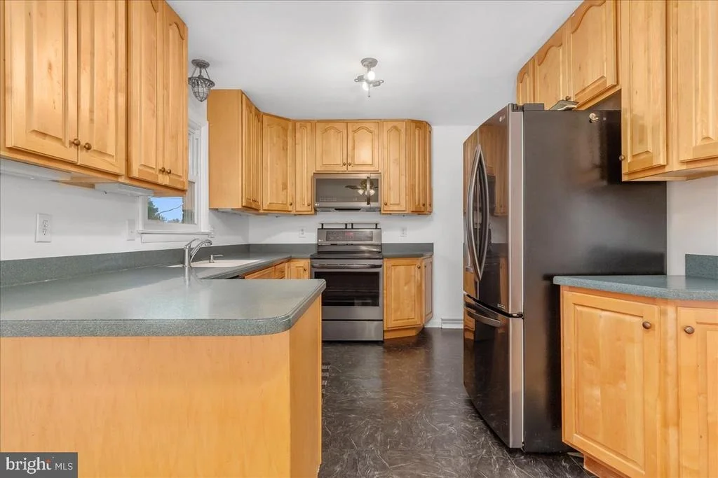 Photo of 10602 OAKTREE CIRCLE