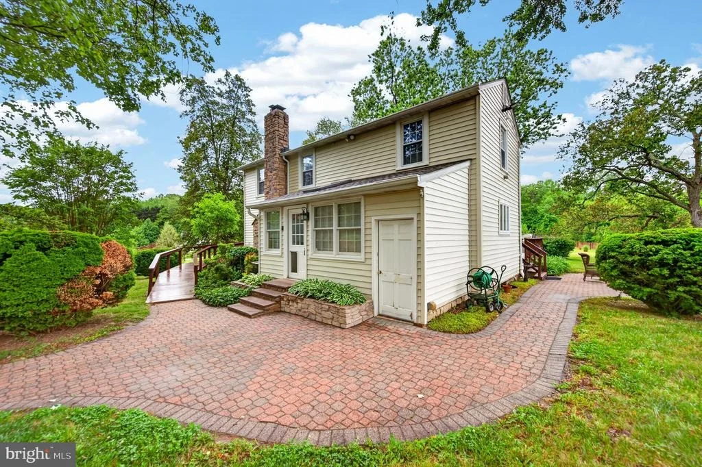 Photo of 3479 SAVANNAH DRIVE