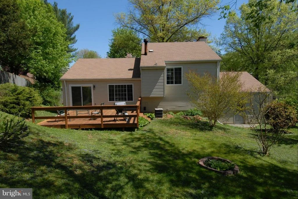 Photo of 5 FULLVIEW COURT