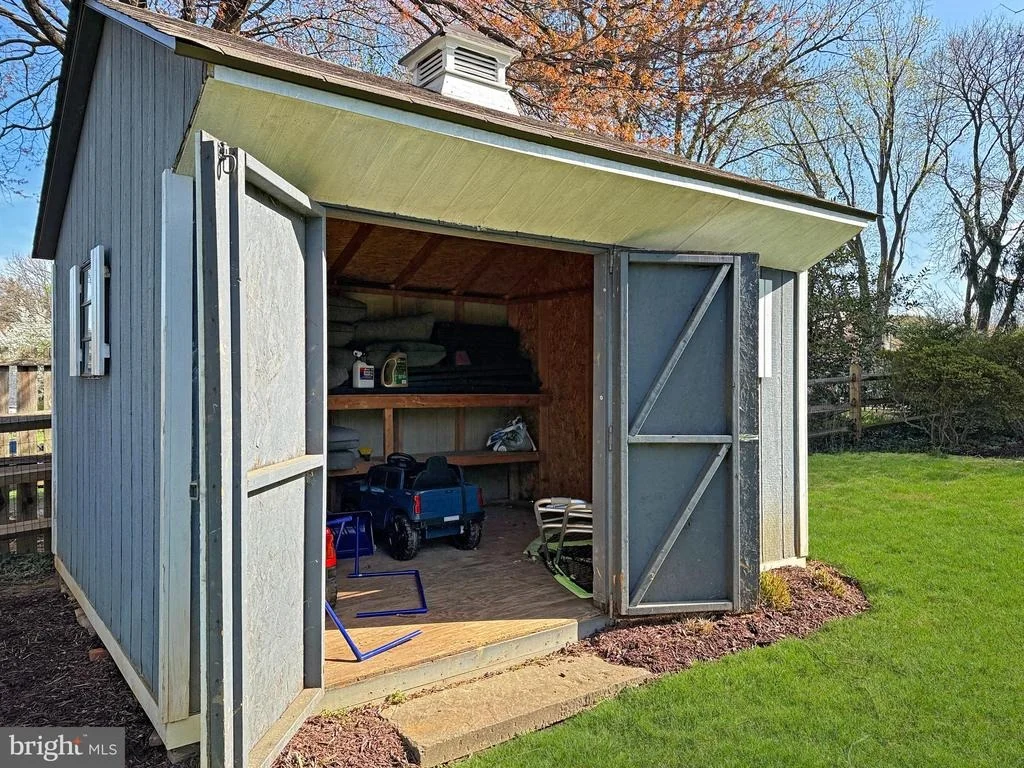 Photo of 3617 PATRICK HENRY DRIVE