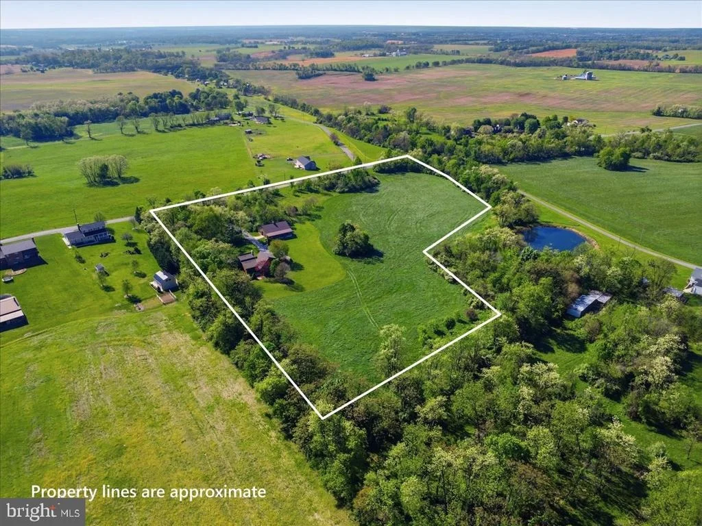 Photo of 14122 MERCERSBURG ROAD