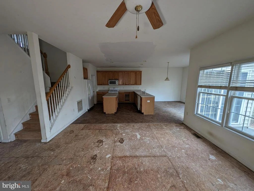 Photo of 32159 RIVER ROAD