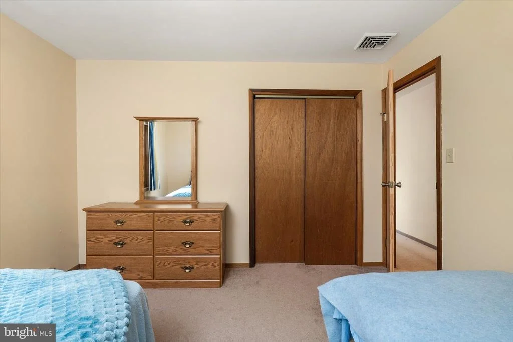 Photo of 6 ELEANOR DRIVE