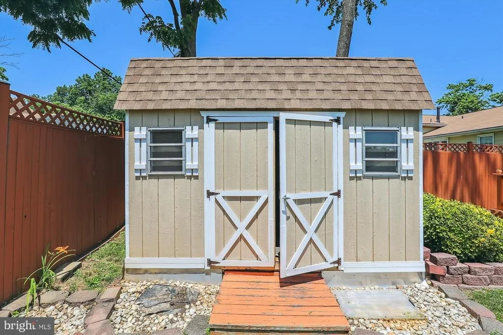 Photo of 13312 TAMARACK ROAD