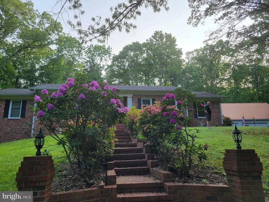 Photo of 126 CLARK PATTON ROAD