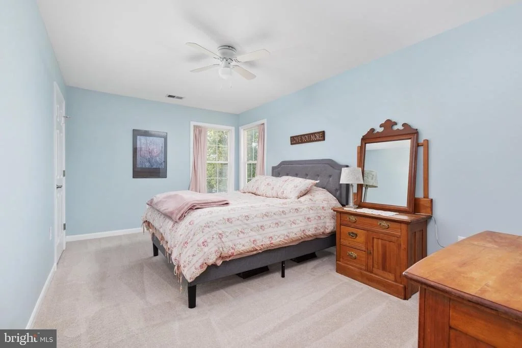 Photo of 922 WAYNE DRIVE