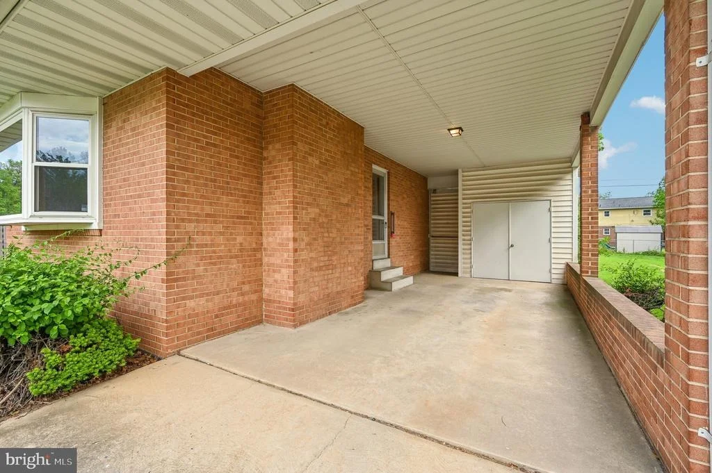 Photo of 707 MIDWAY DRIVE