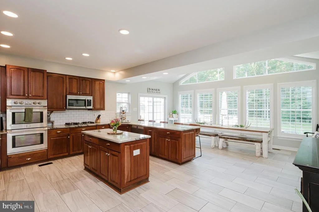 Photo of 2320 QUEENSBURY DRIVE