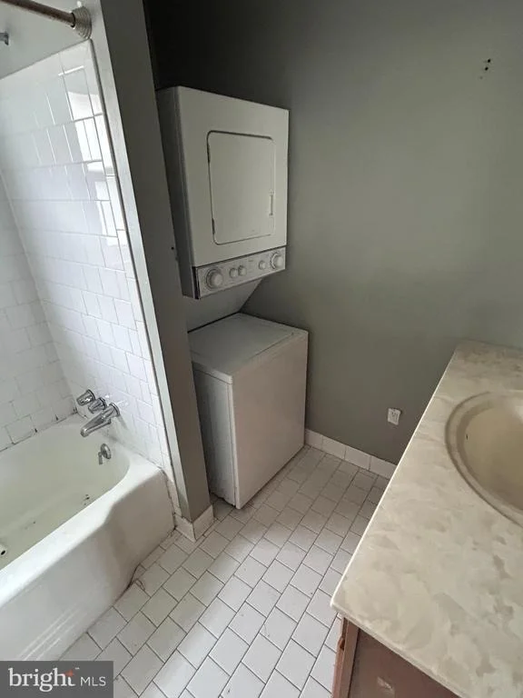 Photo of 1137 MONROE CIRCLE