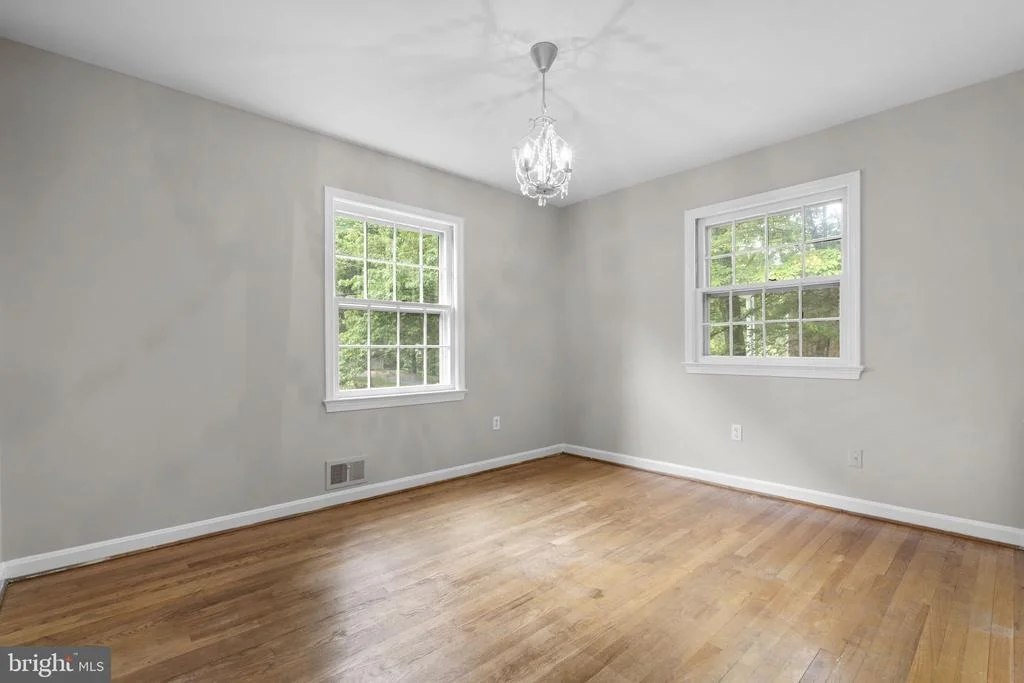 Photo of 1585 KIMBLEWICK ROAD