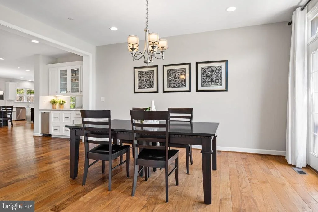Photo of 413 VIERLING DRIVE