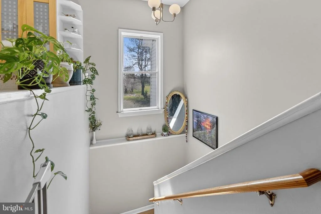 Photo of 7453 OPAL ROAD