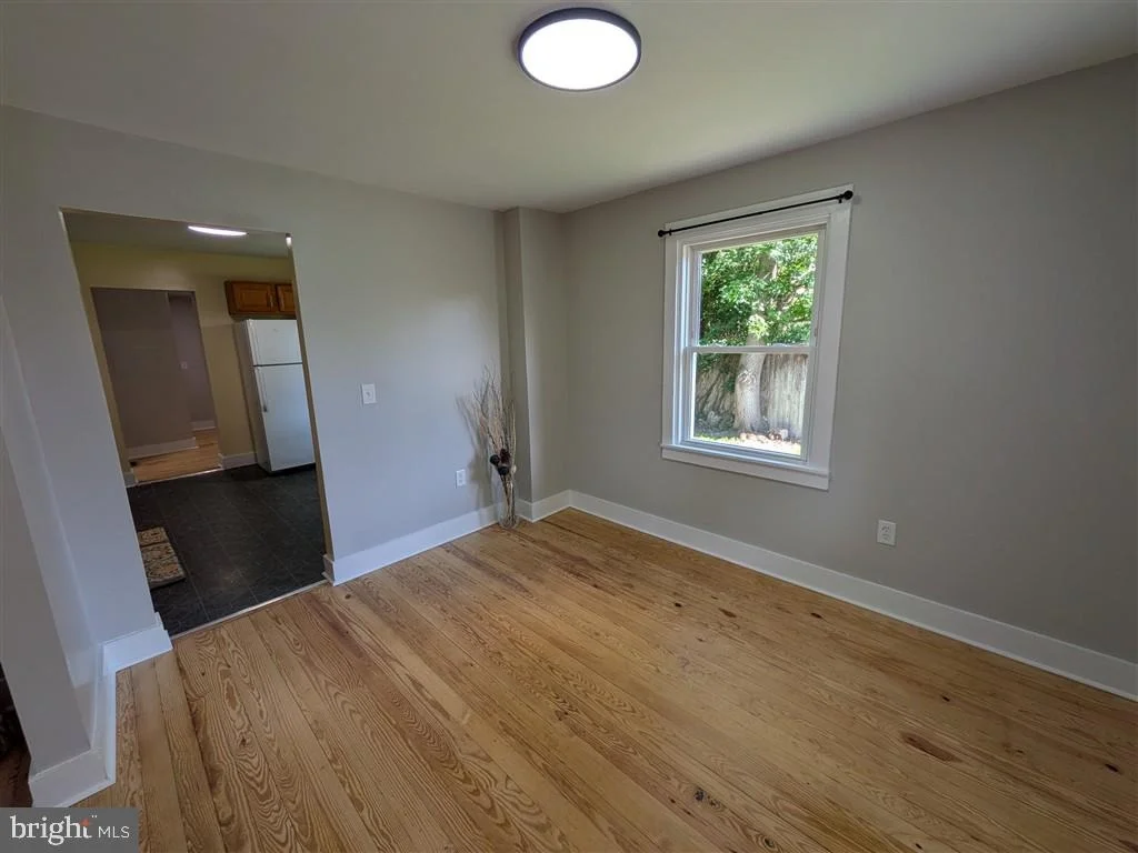 Photo of 219 SKYVIEW LANE