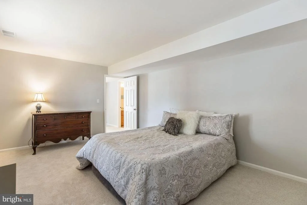 Photo of 6849 SILVER ANN DRIVE