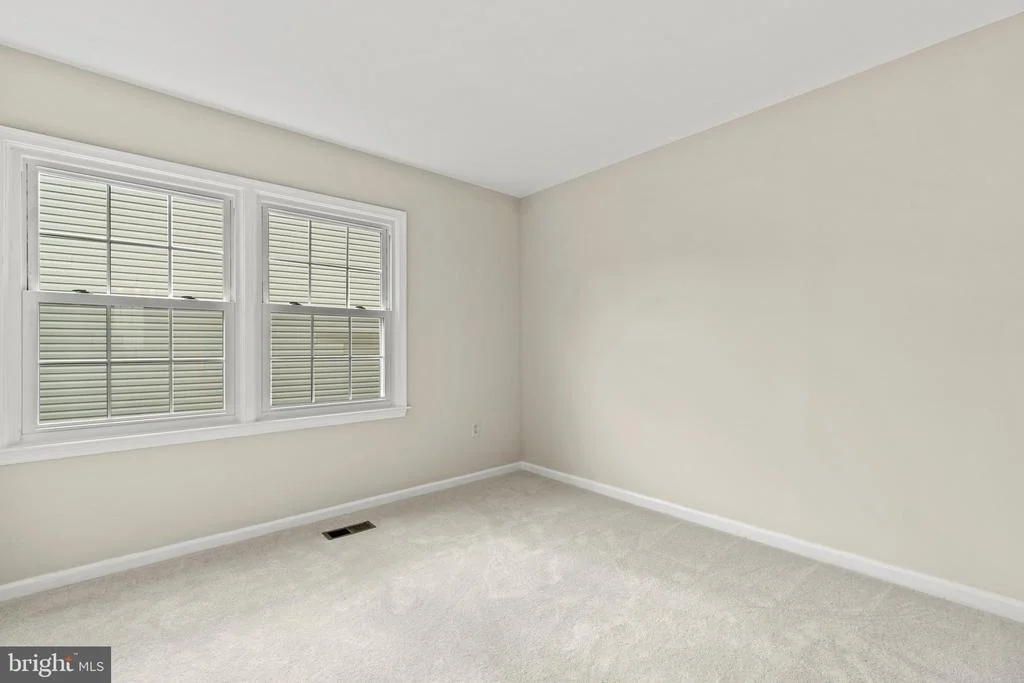 Photo of 14724 BOTANY WAY