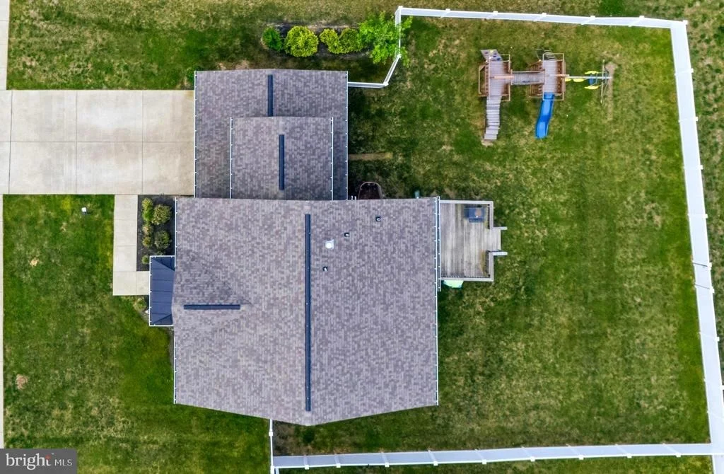 Photo of 2413 BELDEN LANE