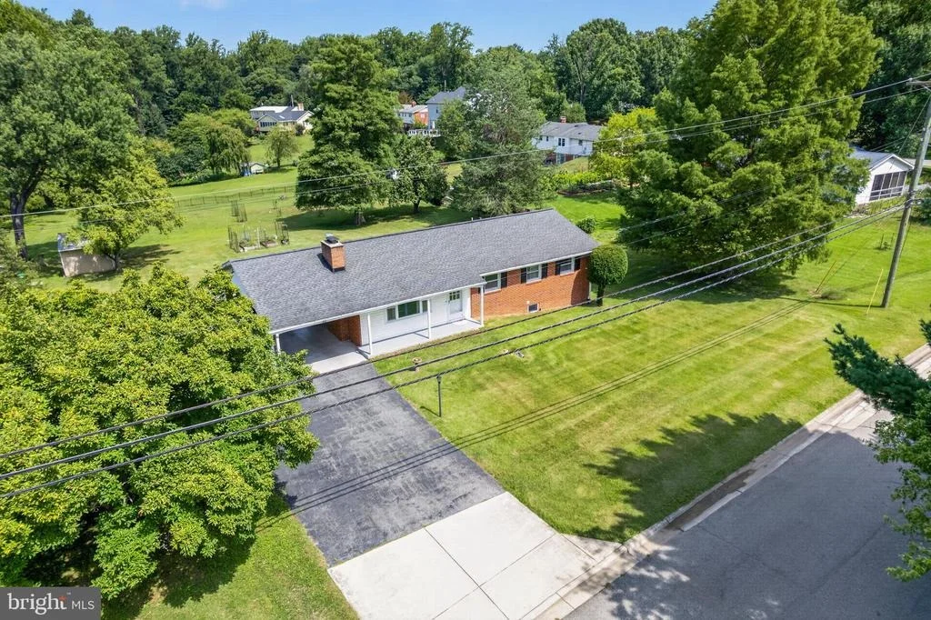 Photo of 6308 JULIE PLACE