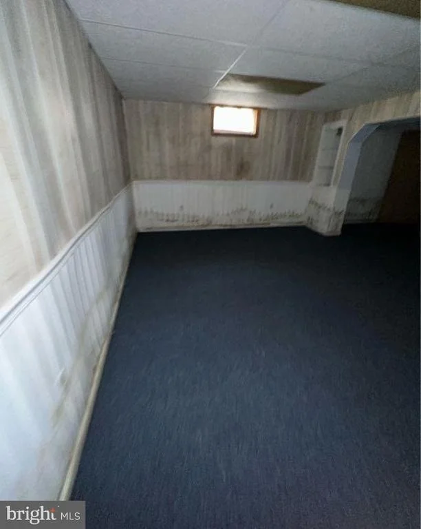 Photo of 8041 EDGEWATER AVENUE