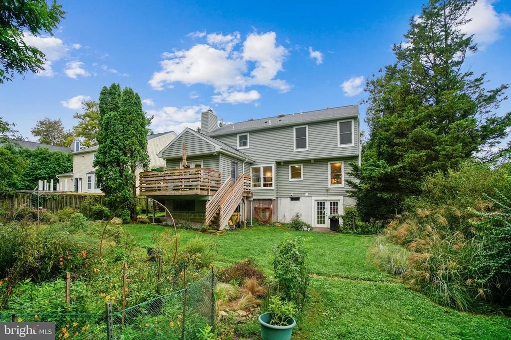 Photo of 8636 OPEN MEADOW WAY