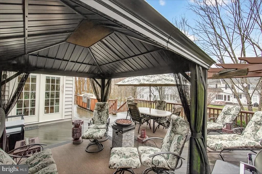 Photo of 6434 BELLEVUE PLACE