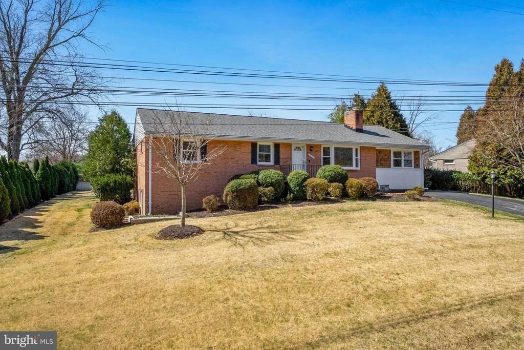 Photo of 2601 REDMILES DRIVE