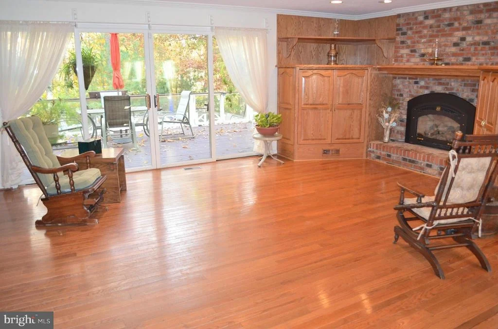 Photo of 7990 WHITTING DRIVE