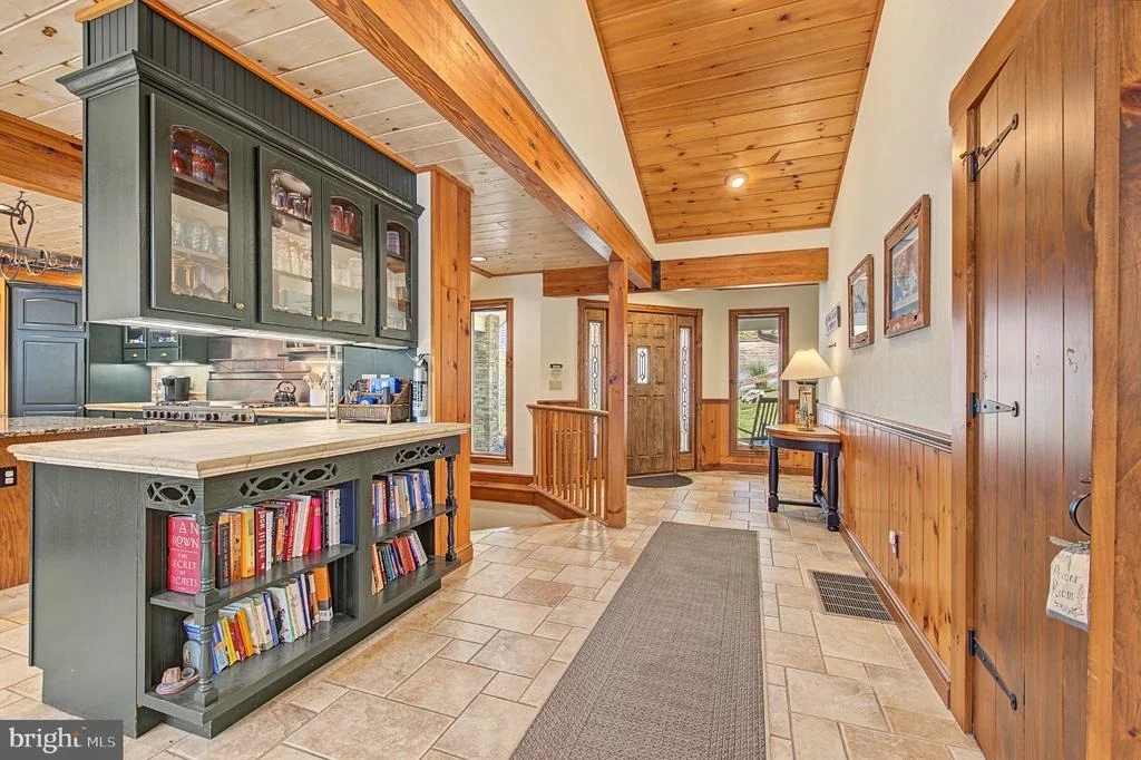 Photo of 2747 MARSH HILL ROAD