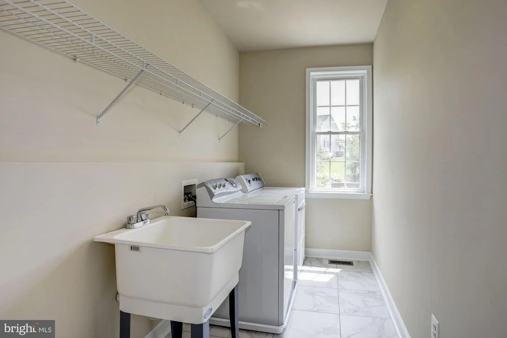 Photo of 1801 KINGS FOREST TRAIL