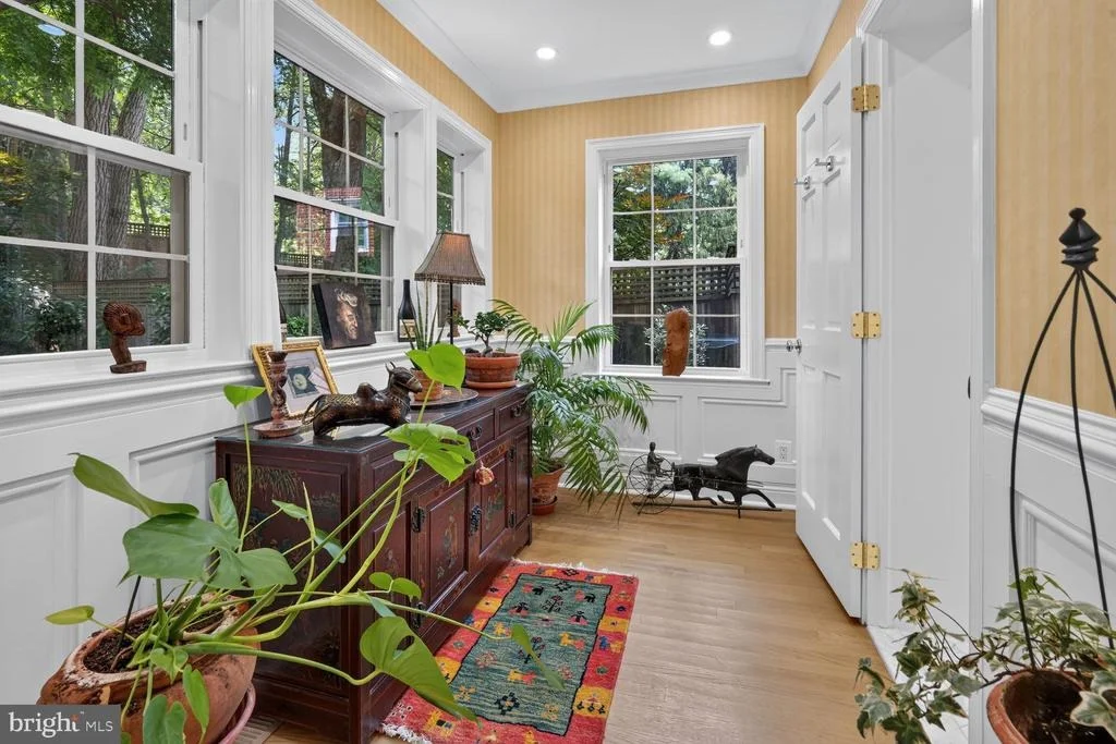 Photo of 1670 PRIMROSE ROAD NW